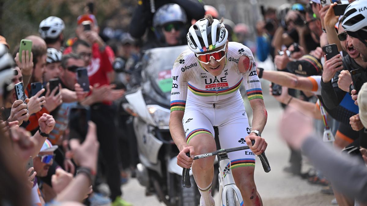 Pogacar venció la Strade Bianche y busca con ahínco la Milán-San Remo