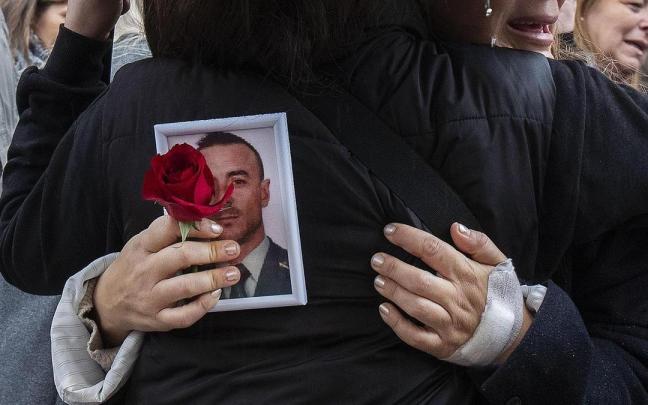 Funeral en Cádiz por Miguel Ángel Gómez González, uno de los guardias civiles fallecidos.