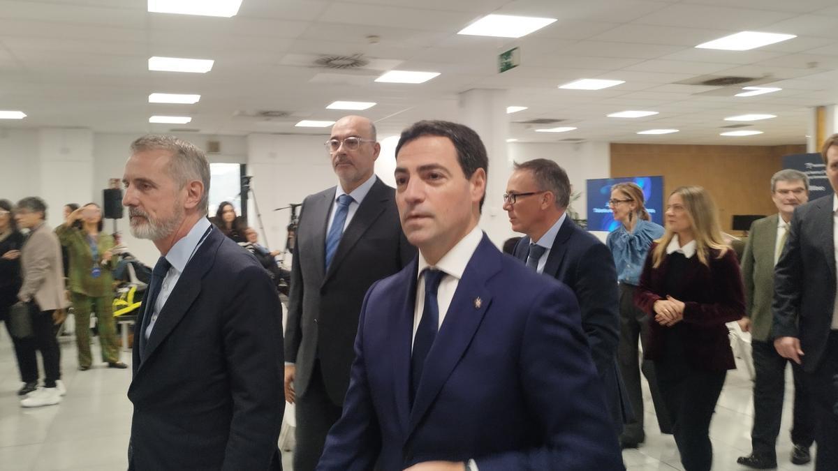 El Lehendakari, Imanol Pradales, en la inaugruación del Centro de Talento y Tecnología Javier Echenique de Telefónica en Bilbao.