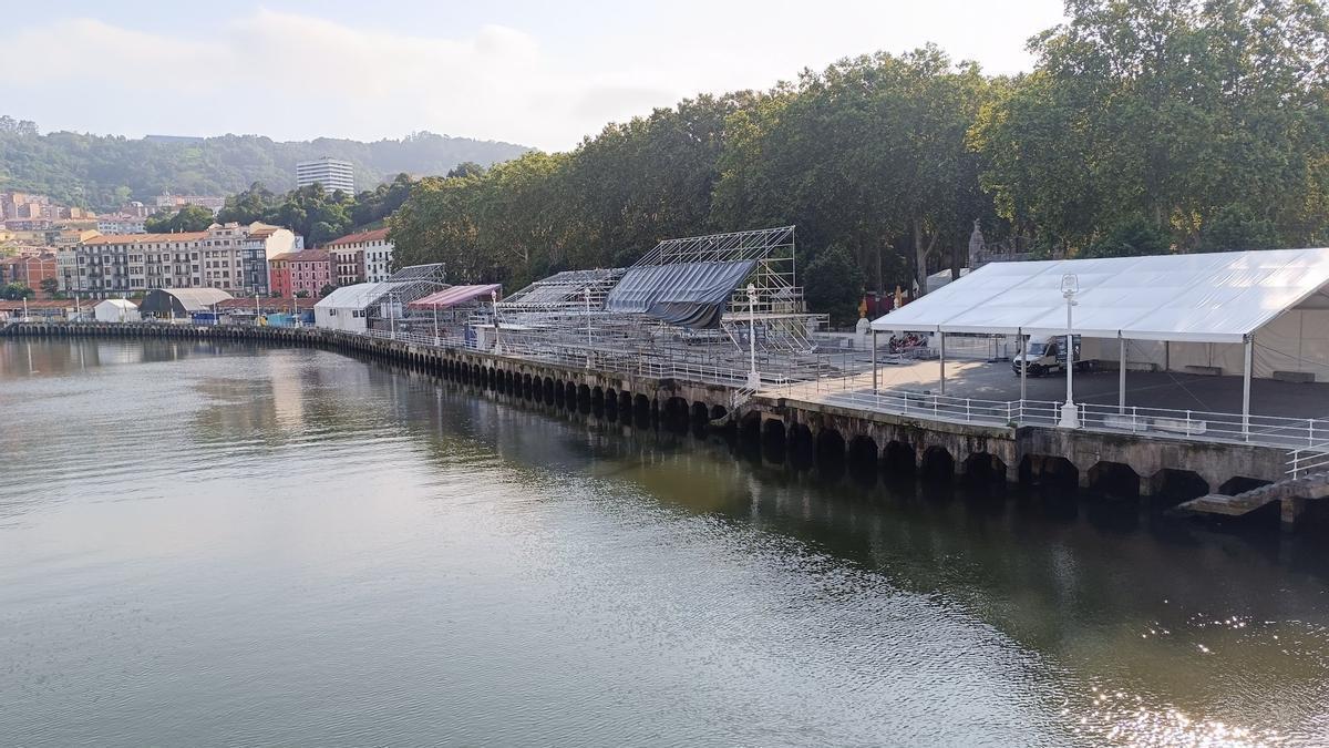 Txosnas en el Arenal de Bilbao en la pasada Aste Nagusia.