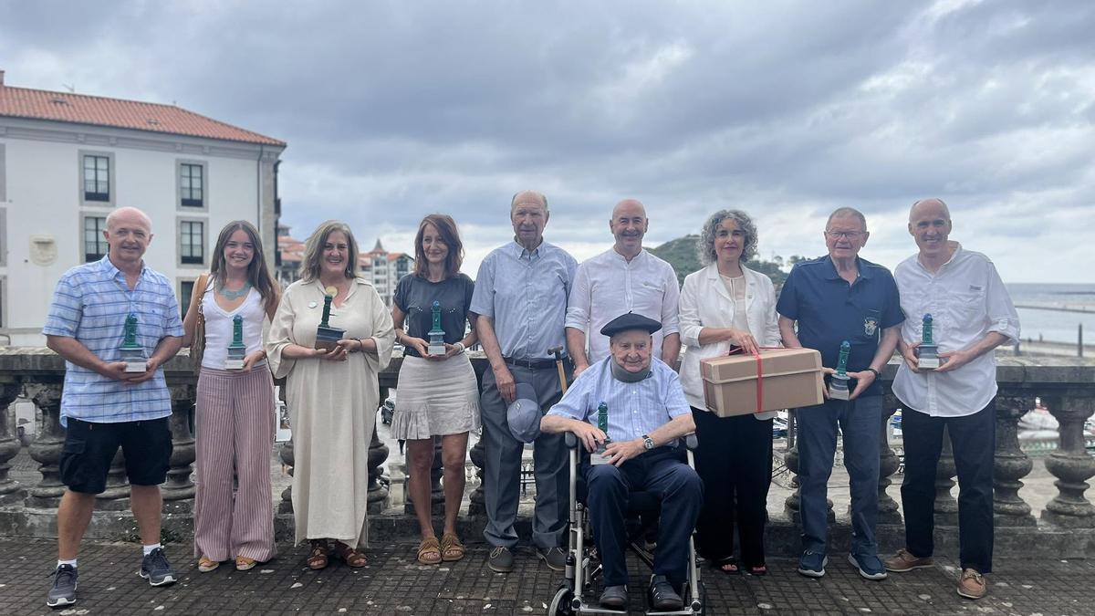 Las familias de la tripulación obtuvieron el sábado su reconocimiento