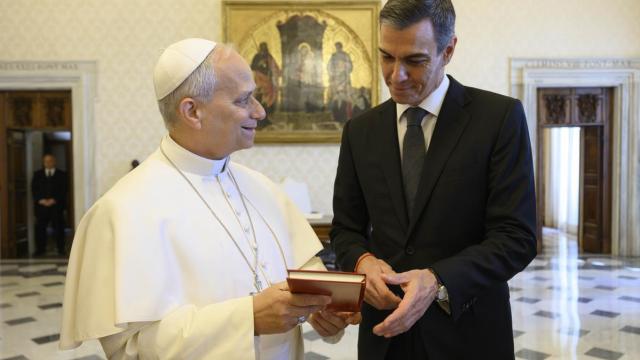 El papa León XIV y el presidente español, Pedro Sánchez, se han reunido este miércoles en el Vaticano.