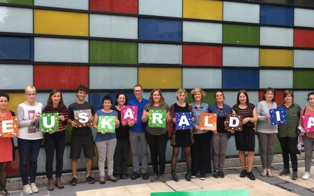 zkoitiko Euskara Mahaia egitasmoaren eragilea da, Azkoitiko Udalarekin batera.