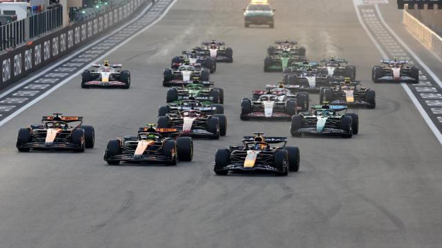 Imagen de los primeros instantes del Gran Premio de Abu Dhabi.