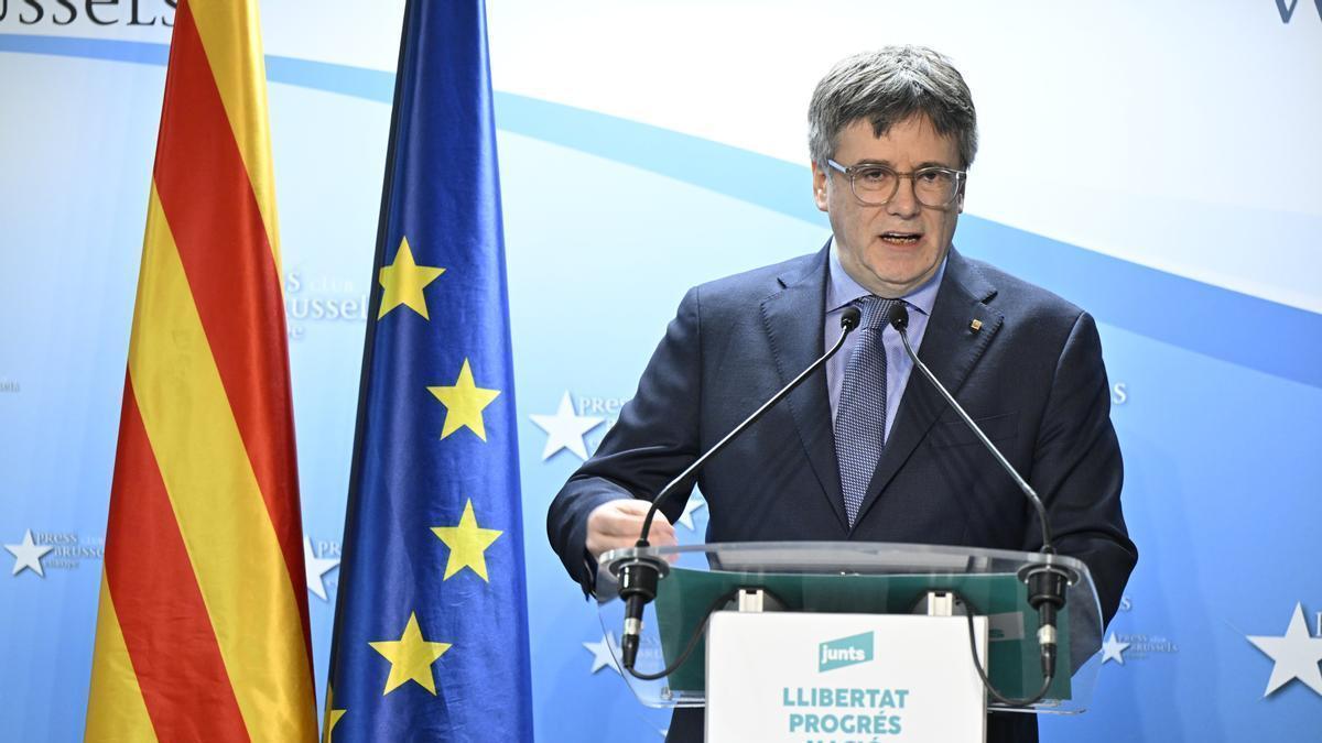 Carles Puigdemont a Sánchez: "O cuestión de confianza o..."