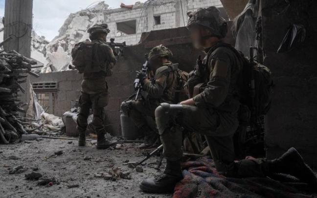 Militares israelíes en la Franja de Gaza