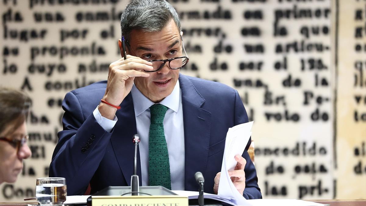 El presidente del Gobierno, Pedro Sánchez, comparece ante la Comisión de Investigación sobre el 'caso Koldo', en el Senado, a 30 de octubre de 2025.