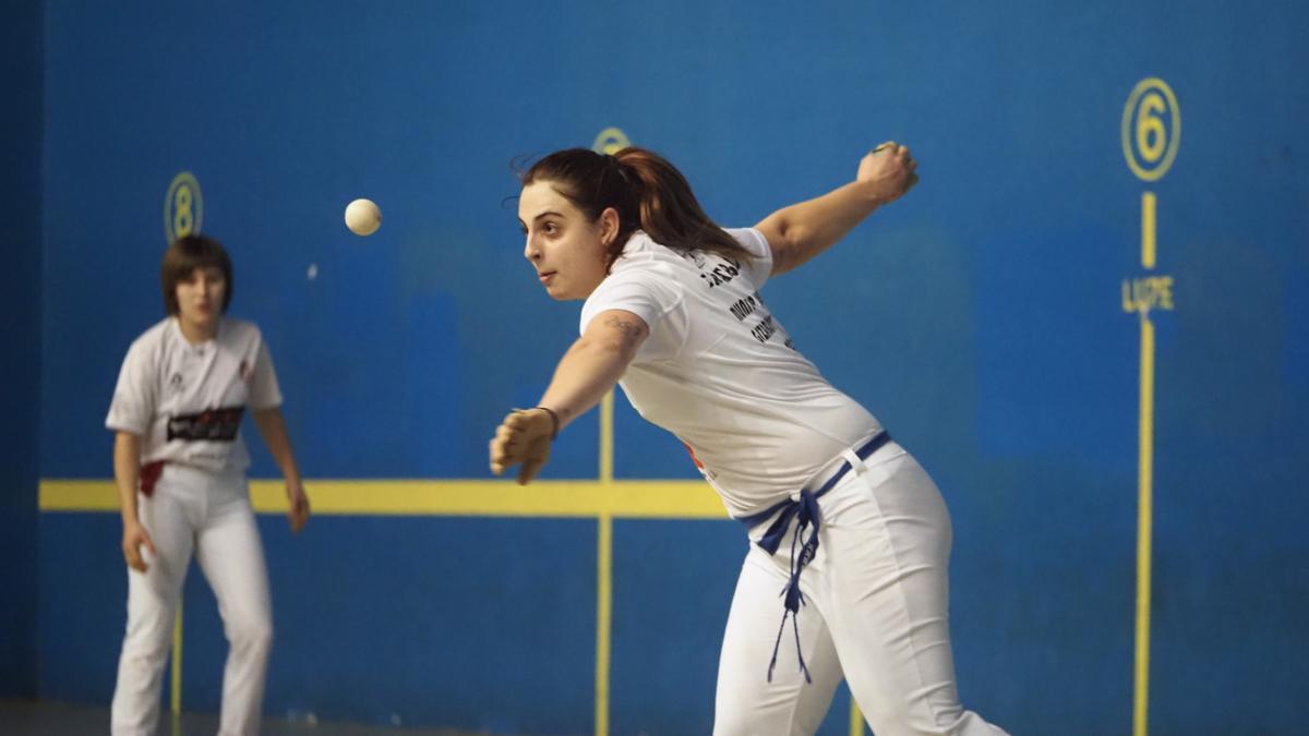 Amaia Alday y Goiuri Zabaleta podrían reeditar la final del año pasado, que se saldó con la victoria de la segunda de ellas