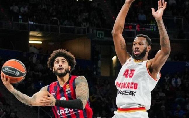 Howard lanza ante la oposición de Hall