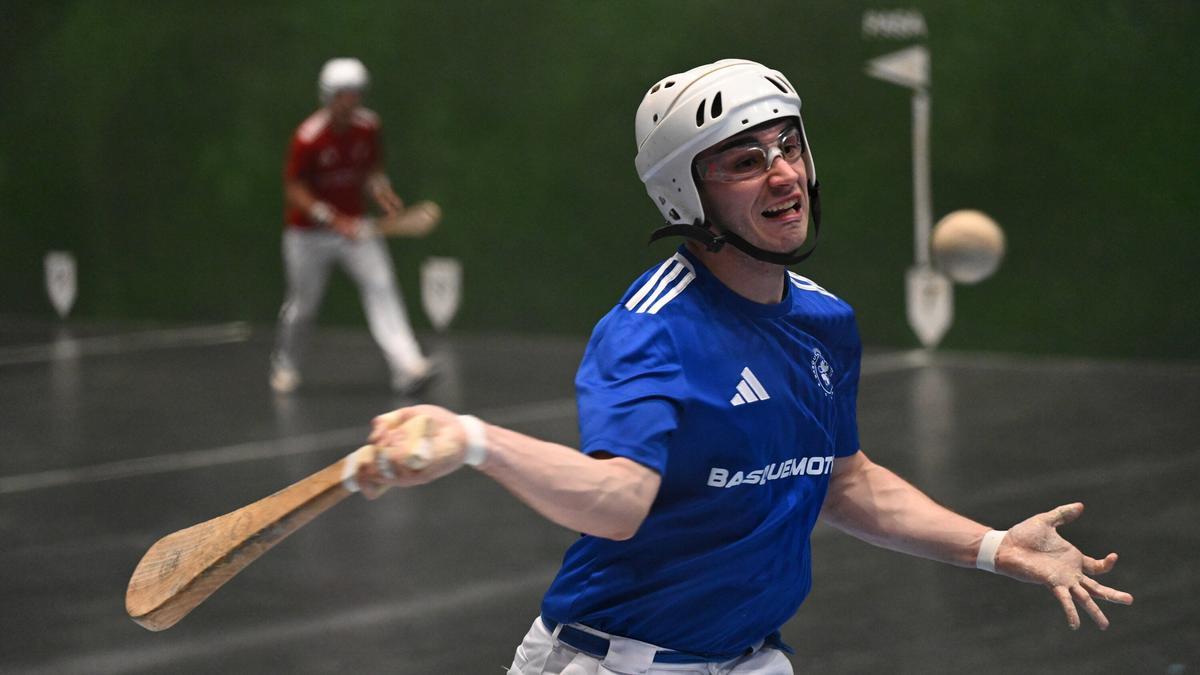 La nueva empresa de pala Basquemotion echa a andar en el Deportivo con los encuentros Gaubeka-Gordon contra Fusto-Del Río y Madariaga-Ibai Pérez contra Maldonado-Oier Alkorta.