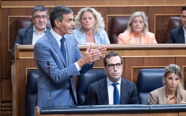 El presidente del Gobierno, Pedro Sánchez, interviene durante una sesión de control al Gobierno.