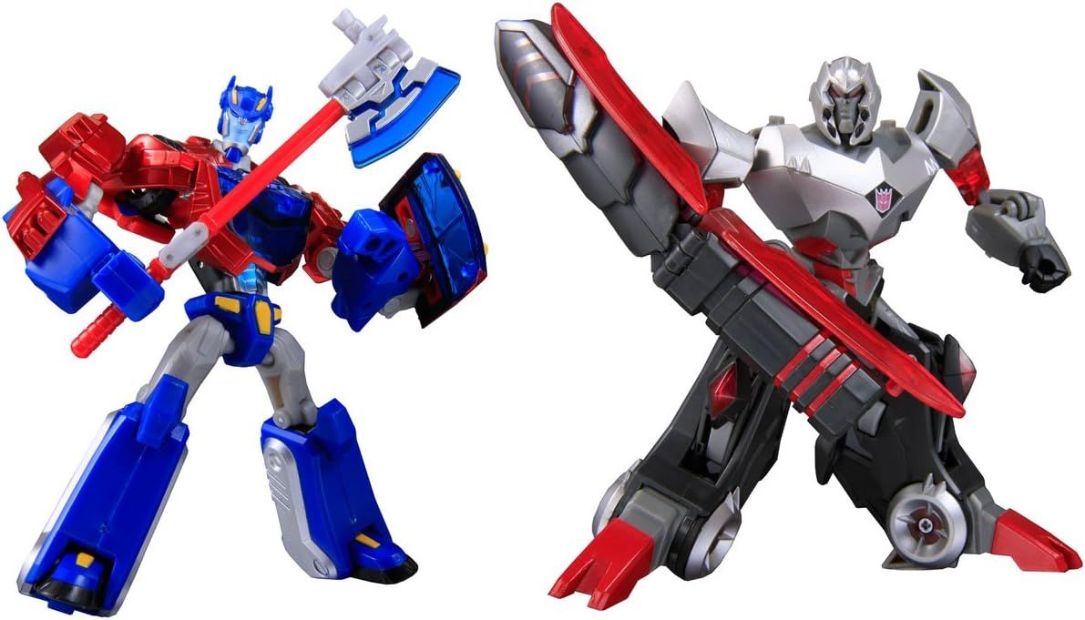 Dos personajes transformers japoneses.