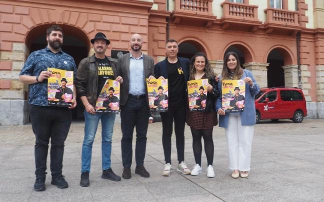 Alex 0'Dogherty, durante la presentación del montaje 'Palabras mayores' con el que va a dar comienzo el festival del humor 'Komedia Fest' / Aitor Alex 0'Dogherty, durante la presentación del montaje 'Palabras mayores' con el que va a dar comienzo el festival del humor 'Komedia Fest'