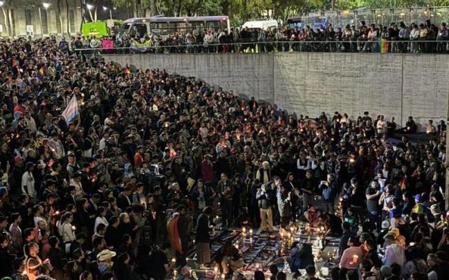 Conmoción en la comunidad LGTBI tras el posible asesinato de Ociel Baena y su pareja en México.