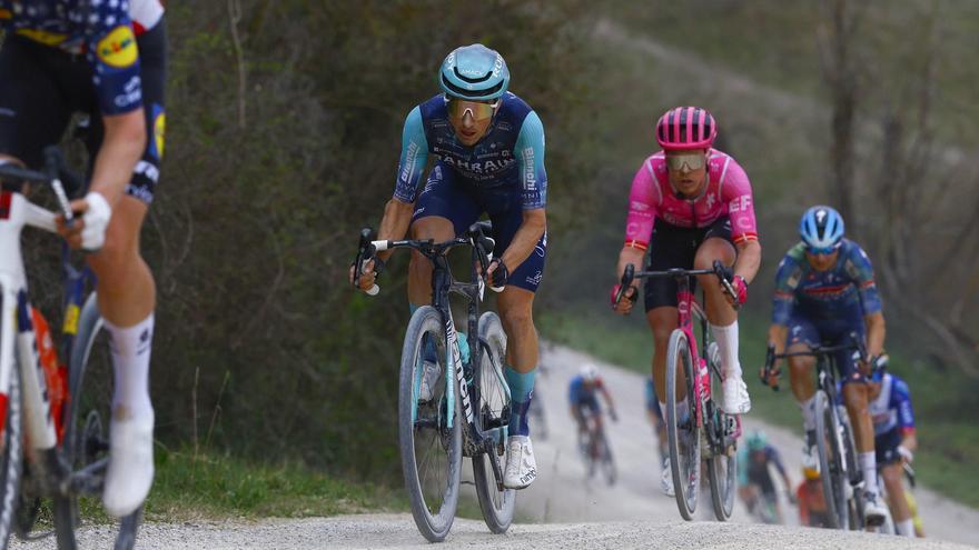 Pello Bilbao, durante la Strade Bianche.