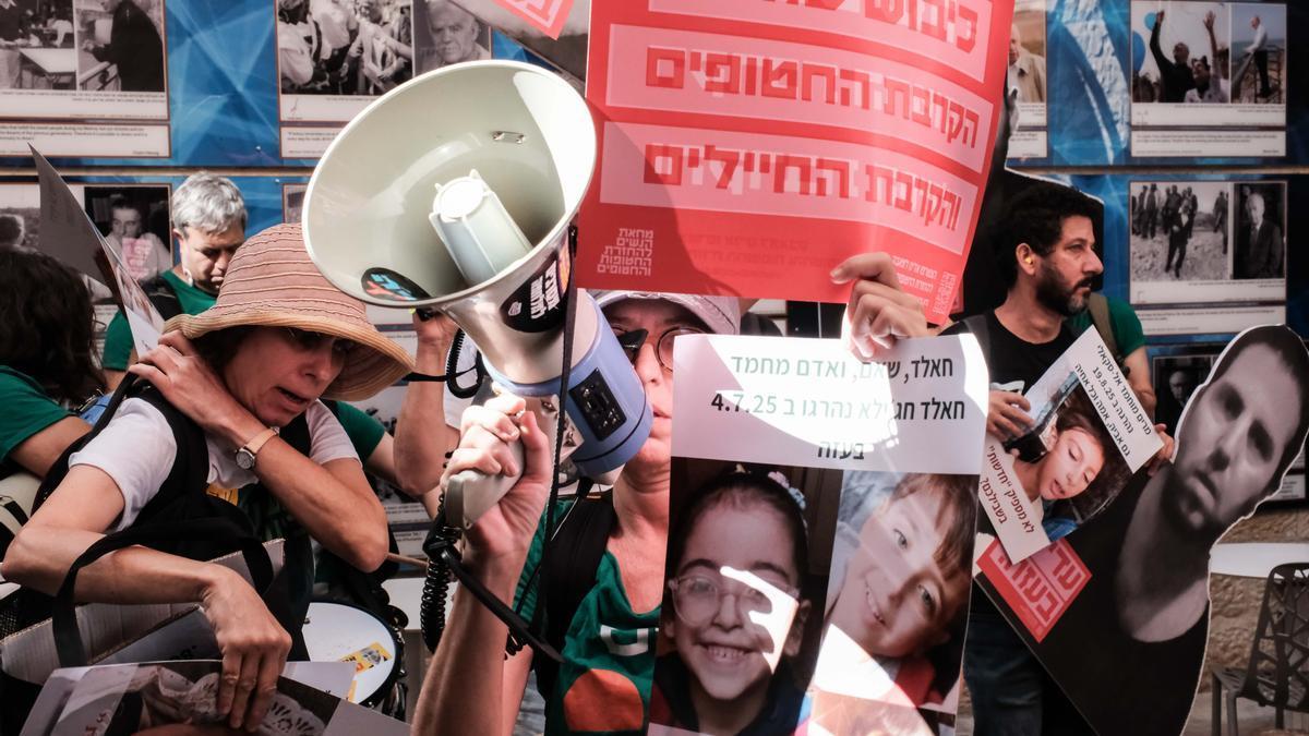Protestas de los familiares de rehenes de Hamás frente a la residencia de Benjamin Netanyahu en Jerusalén
