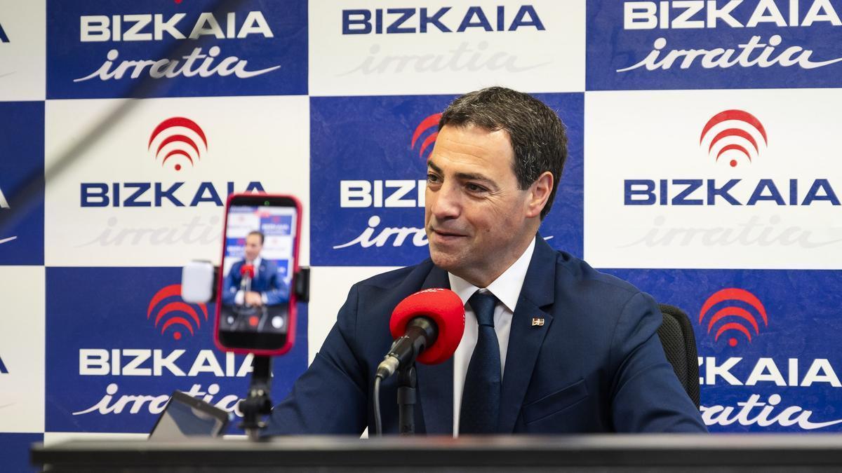 Pradales, durante su entrevista en Bizkaia Irratia.