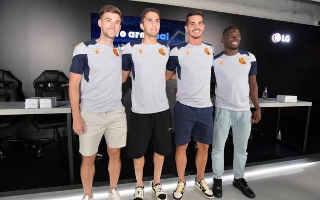 Los nuevos fichajes de la Real de este verano. / PEDRO MARTÍNEZ