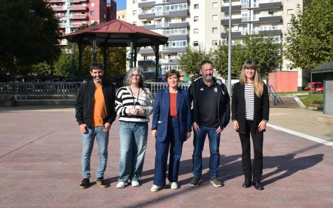 Representantes del equipo de gobierno en Galtzaraborda.