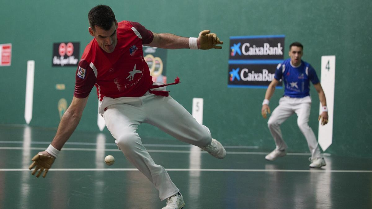 Joseba Ezkurdia ganó a Javier Zabala en el Astelena de Eibar.