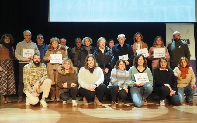 Homenaje a los comercios de Azpeitia que han celebrado 25, 50 y 175 años en 2025.