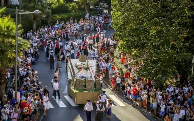 Desfile de gurdias de la Euskal Besta en una edición anterior