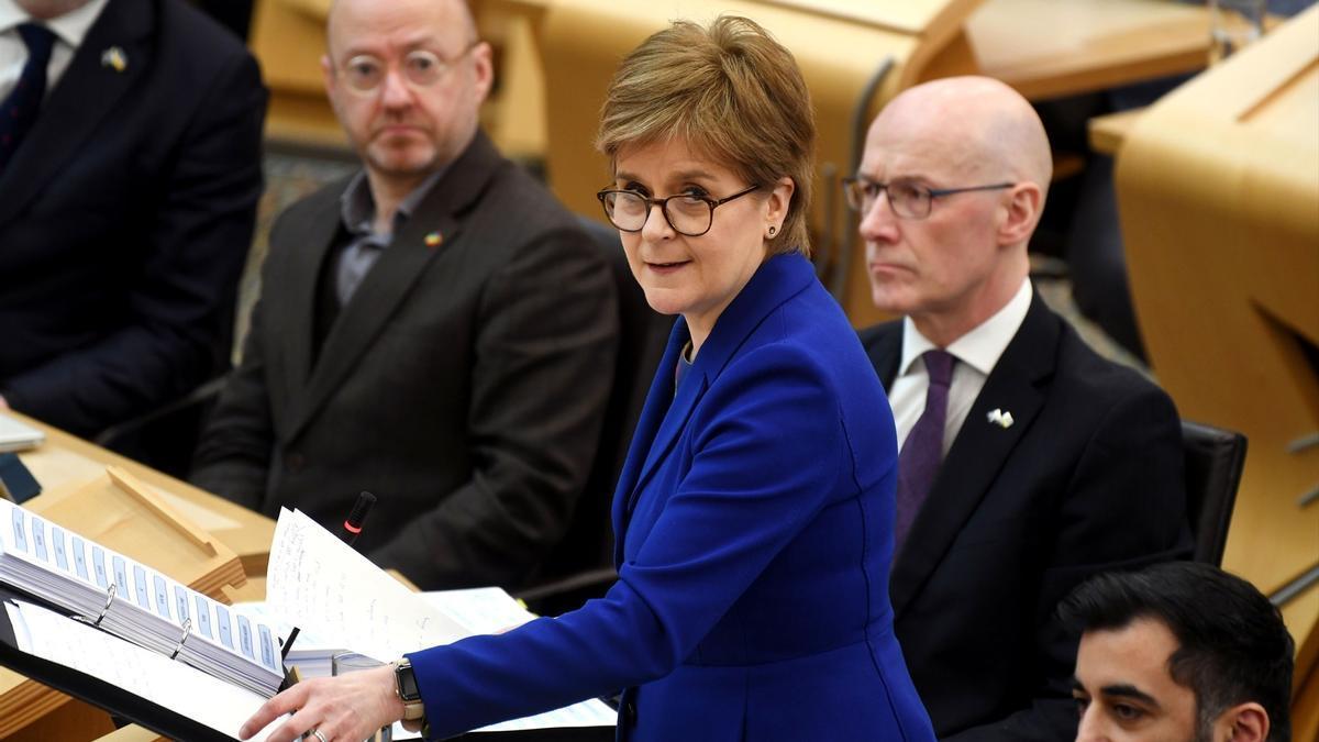 La actual líder del SNP, Nicola Sturgeon, en el Parlamento escocés.