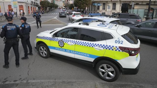 Policía Local de Santander.