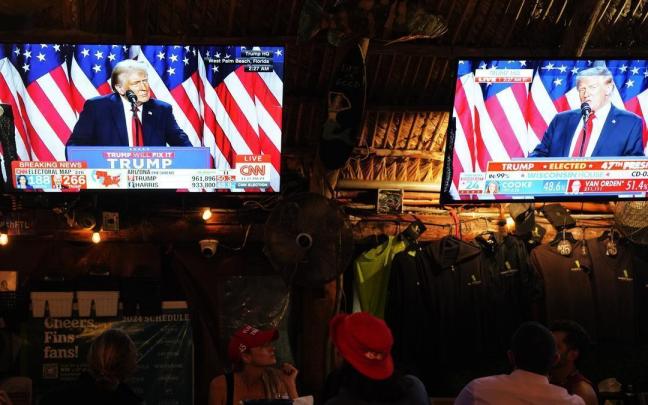 Seguidores de Donald Trump siguen el discurso del republicano durante la noche electoral. / EP Seguidores de Donald Trump siguen el discurso del republicano durante la noche electoral.