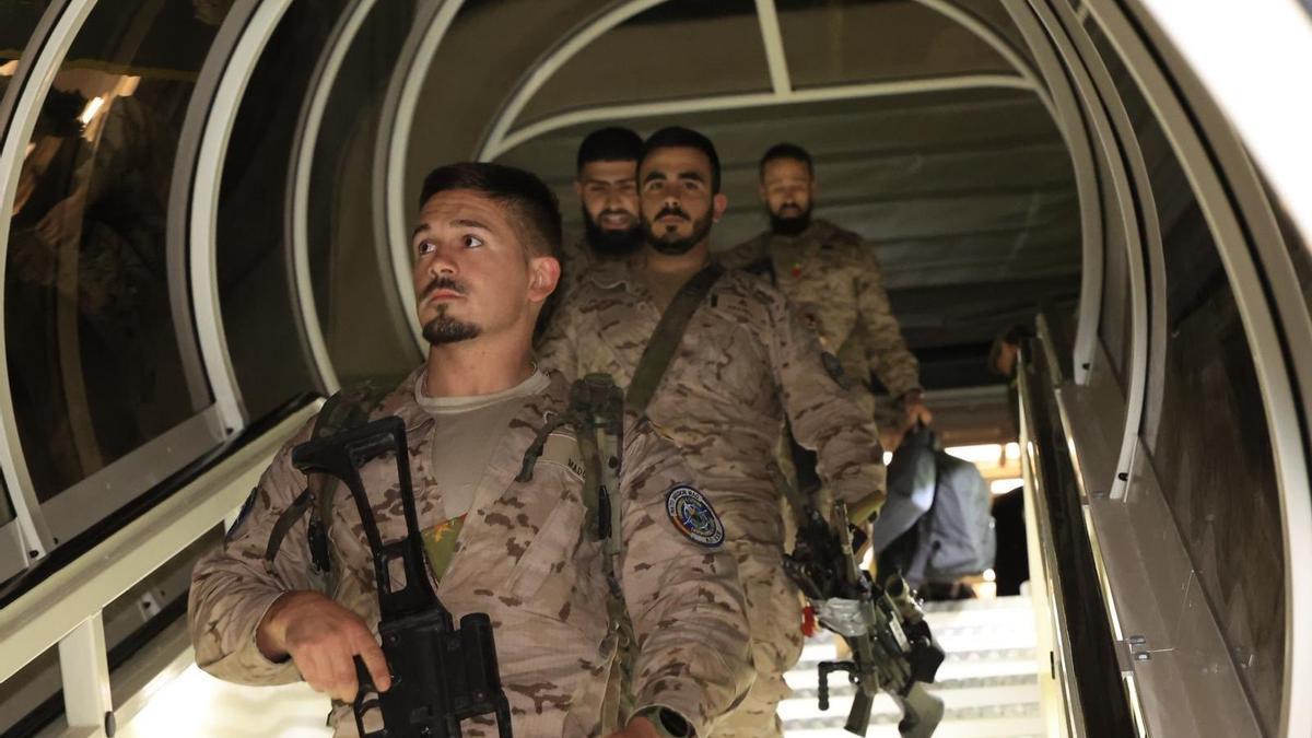 Antes de esta llegada, casi un centenar de militares españoles ya habían sido evacuados de Irak.