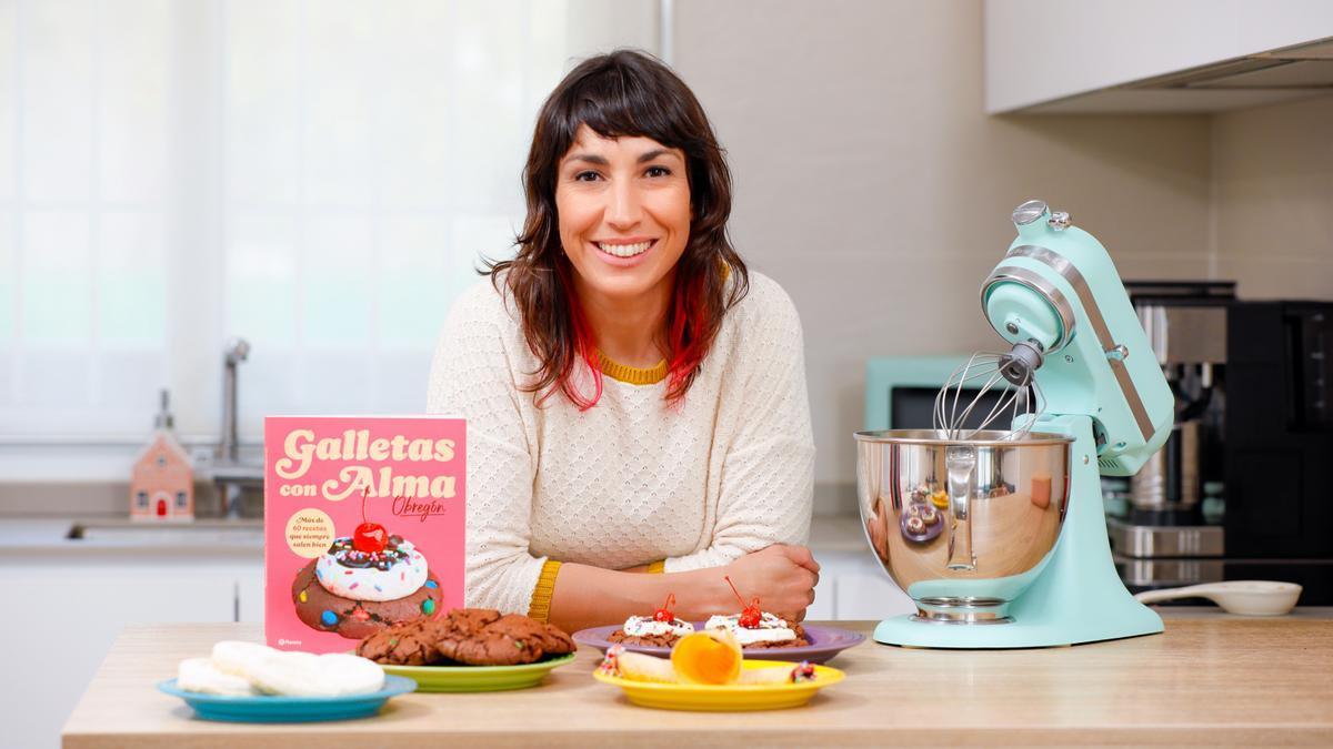 Alma Obregón ha sacado el libro 'Galletas con Alma'.