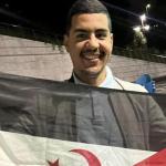 El joven saharaui ha conseguido salir del aeropuerto tras quedar en libertad. CEDIDA