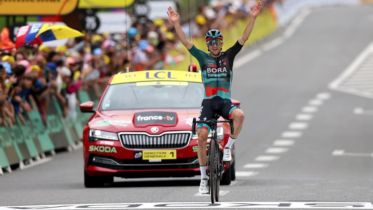 Jai Hindley, victorioso en Laruns, nuevo líder del Tour.