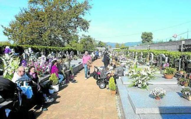 Cementerio de Errenteria en el Día de Todos los Santos