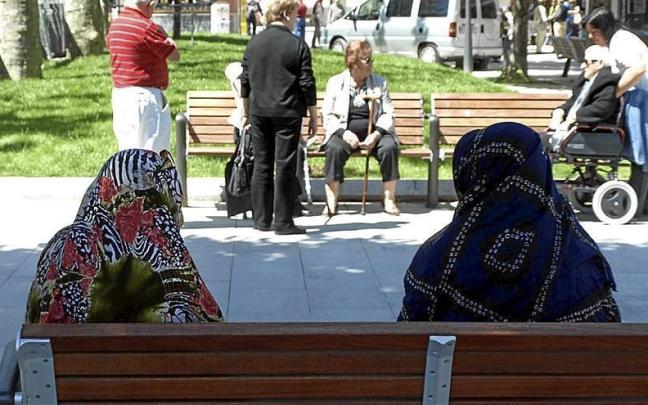 La Administración deberá realizar una valoración "individualizada" de cada caso cuando estén en juego derechos familiares .