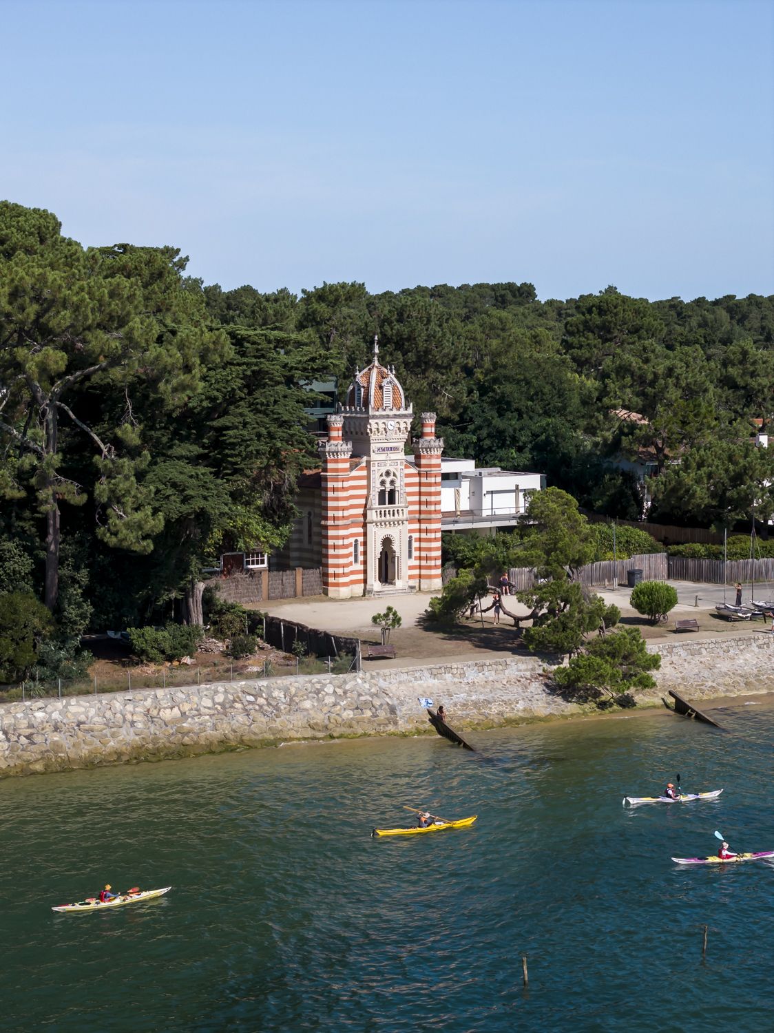 Chapelle de la Villa Algérienne, en la localidad de L'herbe.