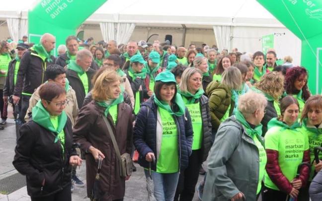 Algunos de los vecinos que participaron en la marcha.