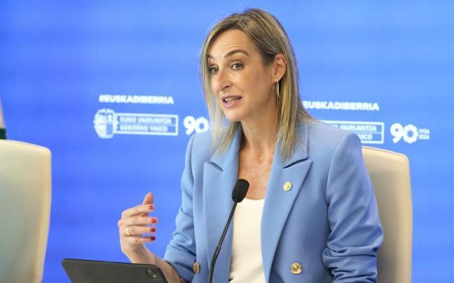 La portavoz y consejera de Autogobierno, Maria Ubarretxena, este martes en la rueda de prensa posterior al Consejo de Gobierno