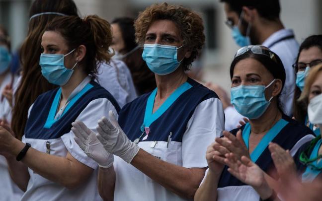 Sanitarios agradecen el homenaje que cada día se celebra en su honor en todos los Centros de Salud y Hospitales a las 20.00 horas.