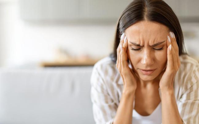 La migraña es una enfermedad neurológica que puede condicionar el día a día.