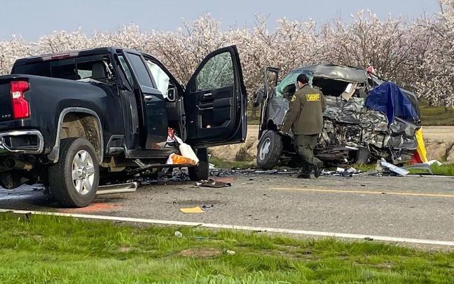 Estado en el que han quedado los vehículos accidentados. / EP Estado en el que han quedado los vehículos accidentados.