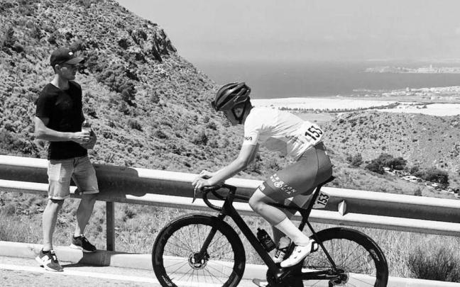 El ciclista murciano Juan Pujalte.