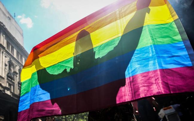 Piden prohibir las terapias de coversión