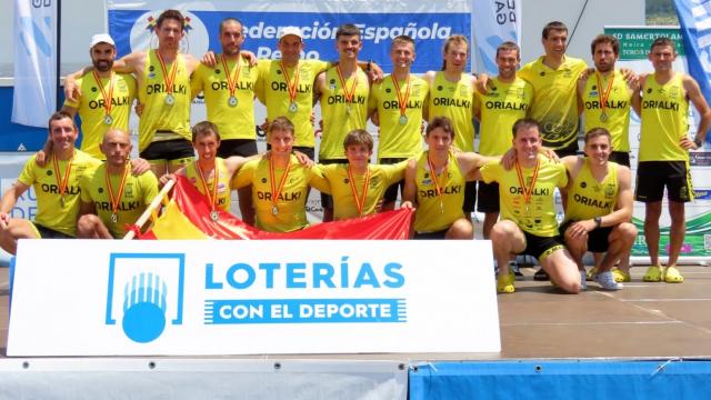 Orio celebra el campeonato conseguido en Galicia / CRO Orio
