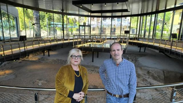 Aizpea Goenaga y Juanjo Jiménez, directora y subdirector del Museo Oiasso