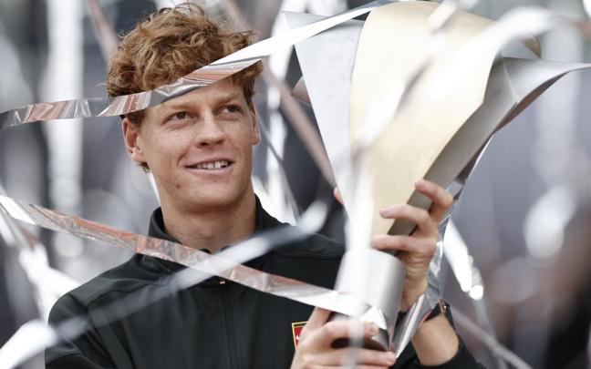 El tenista italiano Jannik Sinner, campeón del Mutua Madrid Open.