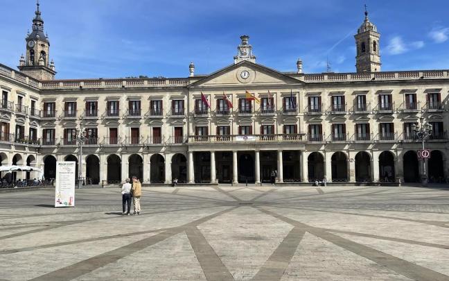 Lehenengo lerroaren baitan jaso daitekeen gehieneko diru laguntza 47.000 eurokoa da, eta bigarrenarena, aldiz, 10.000 eurokoa.