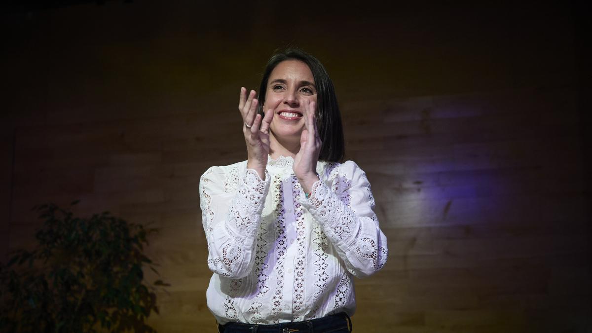 La exministra de igualdad y eurodiputada de Podemos, Irene Montero, durante la presentación de su nuevo libro 'Algo habremos hecho