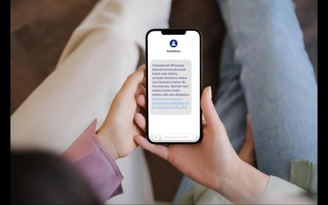 Osakidetza enviará WhatsApp informativos.