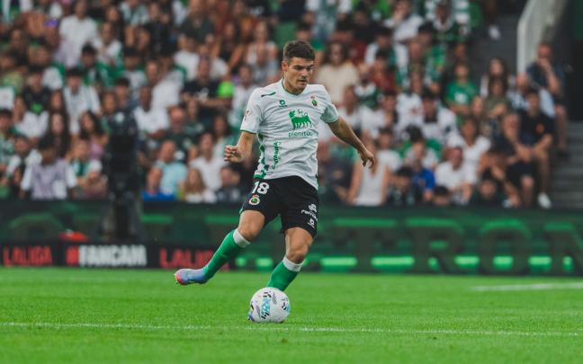 Peio Canales durante el partido ante el Castellón / Real Racing Club